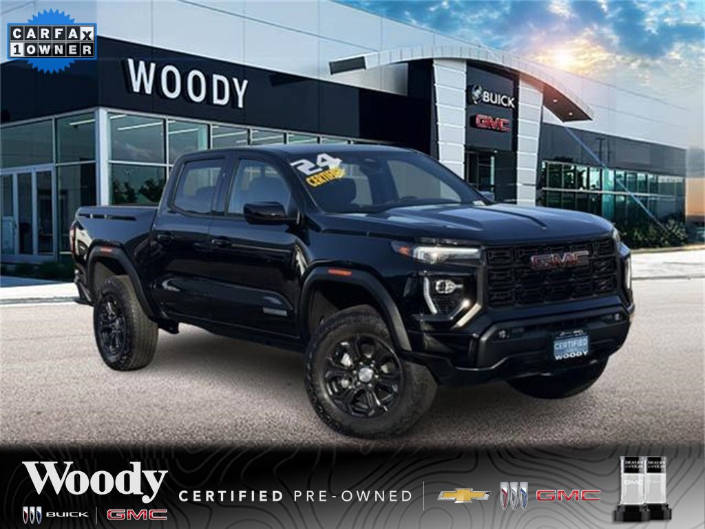 2024 GMC Canyon Elevation's photo