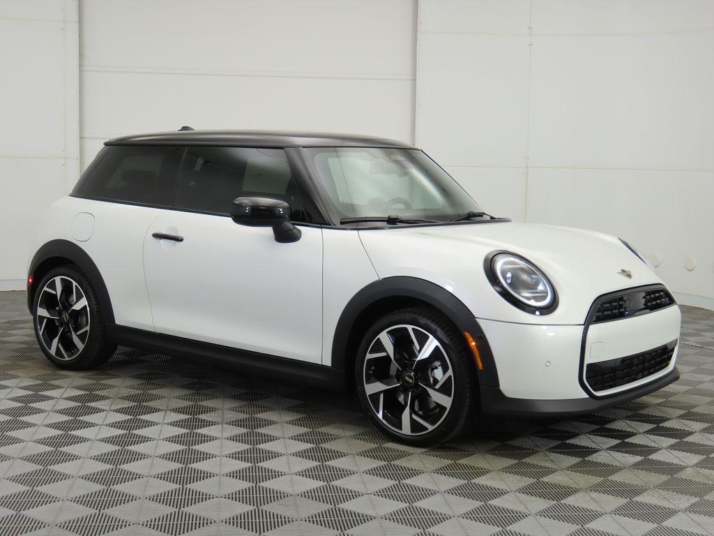 2026 Mini Cooper 2 Door Hardtop Signature photo 2