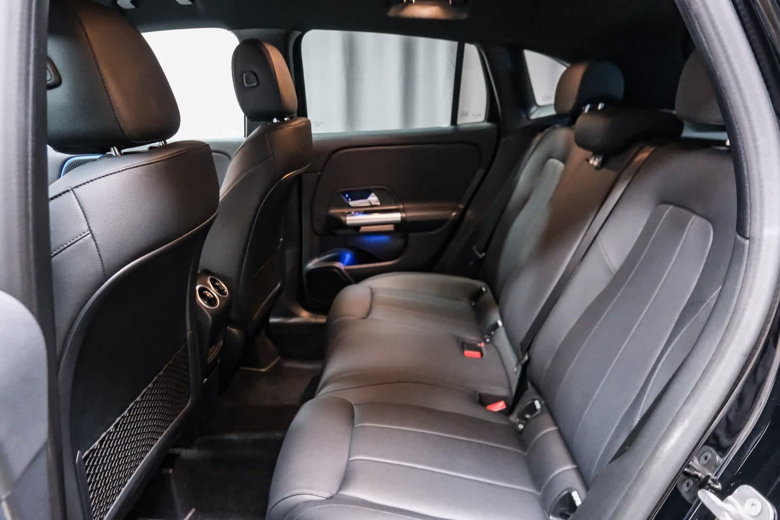 2025 Mercedes Benz GLA 250 photo 18