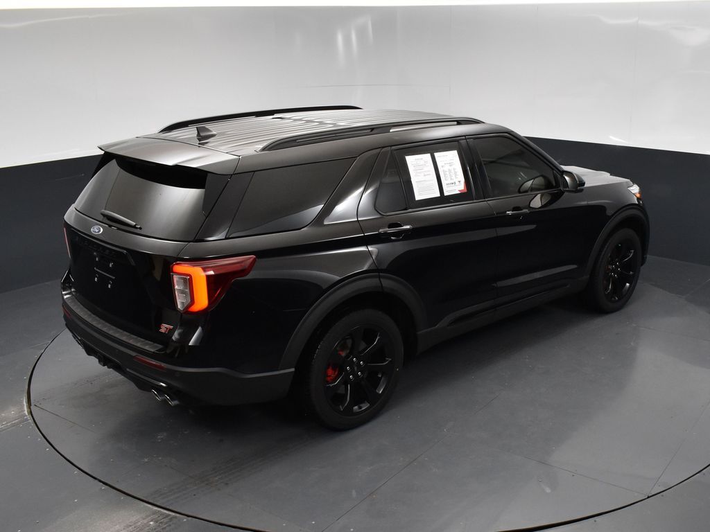 2021 Ford Explorer ST photo 38