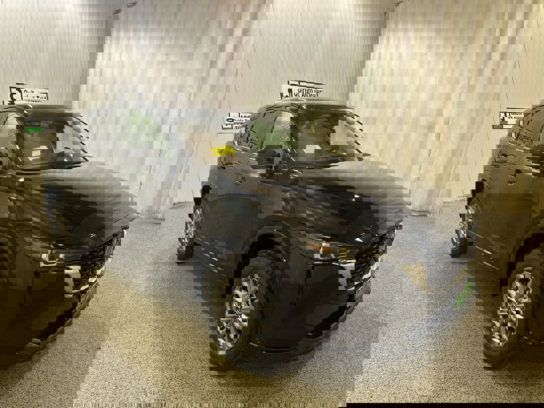 2025 Mazda CX-5 Base's photo