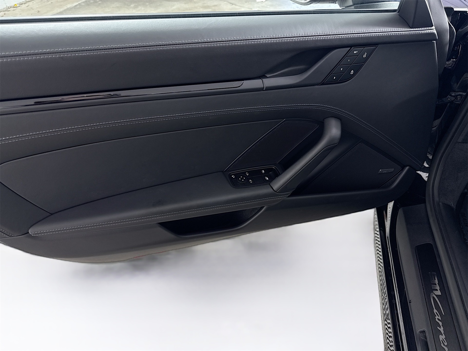 2024 Porsche 911 T photo 27