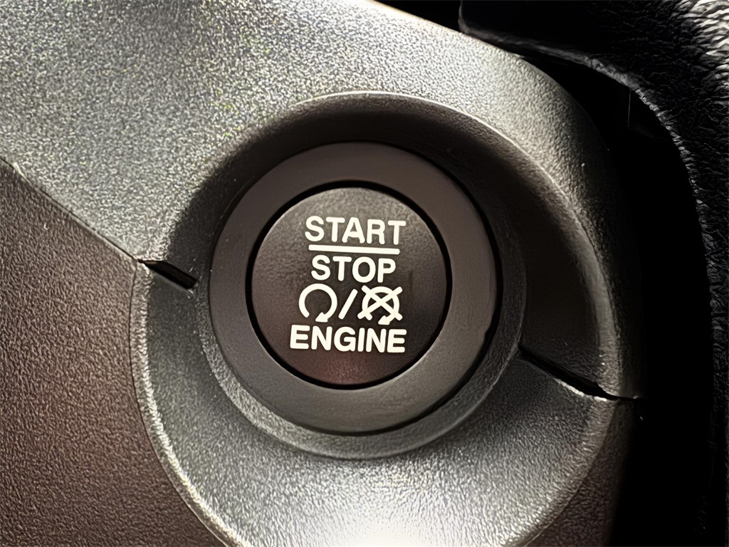 2020 Jeep Compass Latitude photo 16
