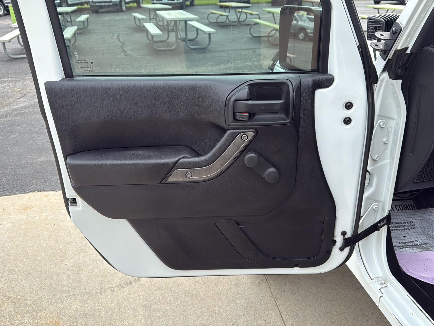 2015 Jeep Wrangler Sport photo 14