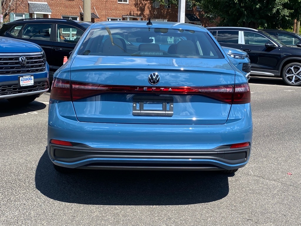 2025 Volkswagen Jetta 1.5T S photo 3