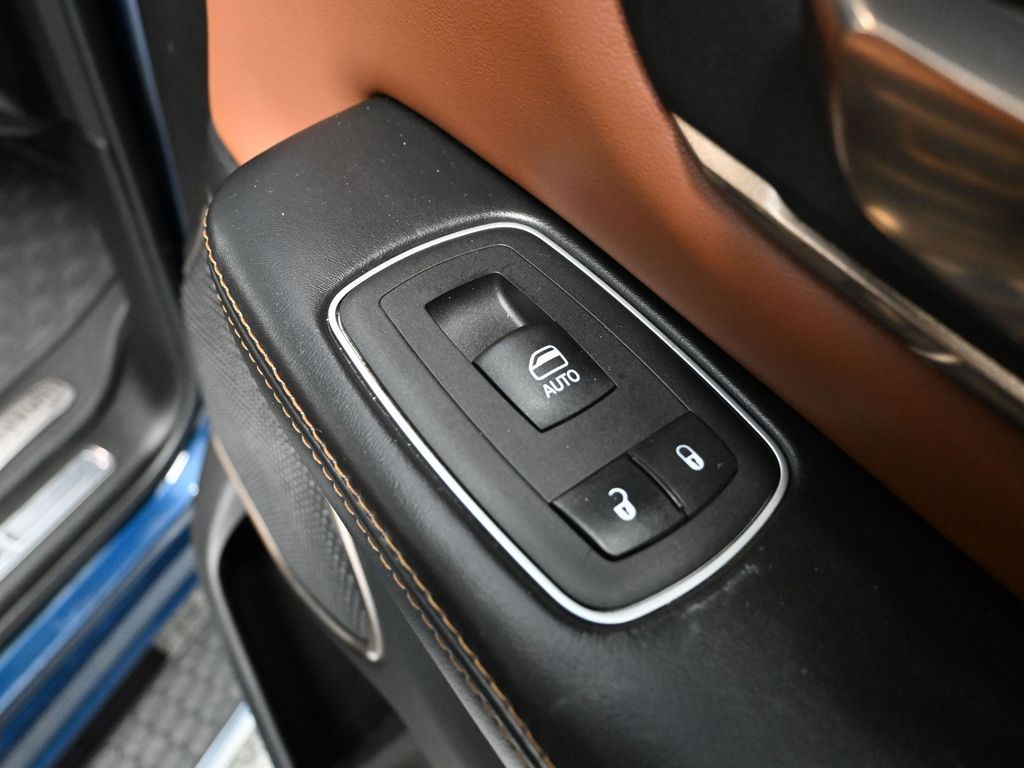 2023 Ram 1500 Laramie Longhorn photo 38