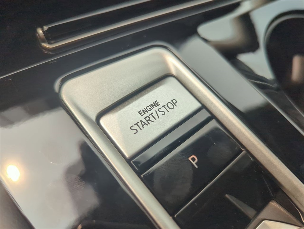 2025 Volkswagen Atlas Peak Edition SE photo 15