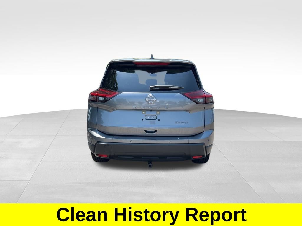 2024 Nissan Rogue SV photo 5