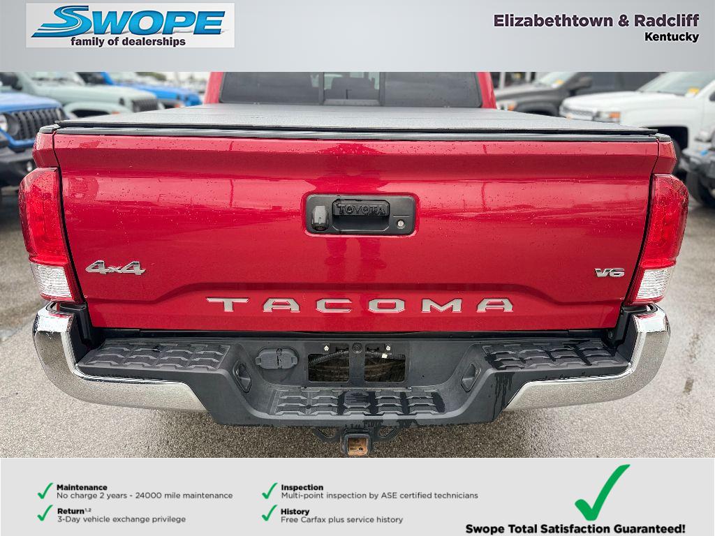 2017 Toyota Tacoma SR5 photo 4