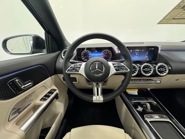 2025 Mercedes Benz GLA 250 photo 21