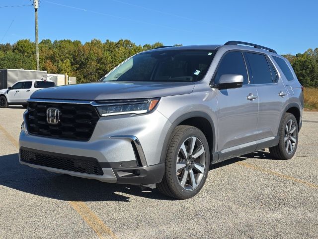 2024 Honda Pilot Touring's photo