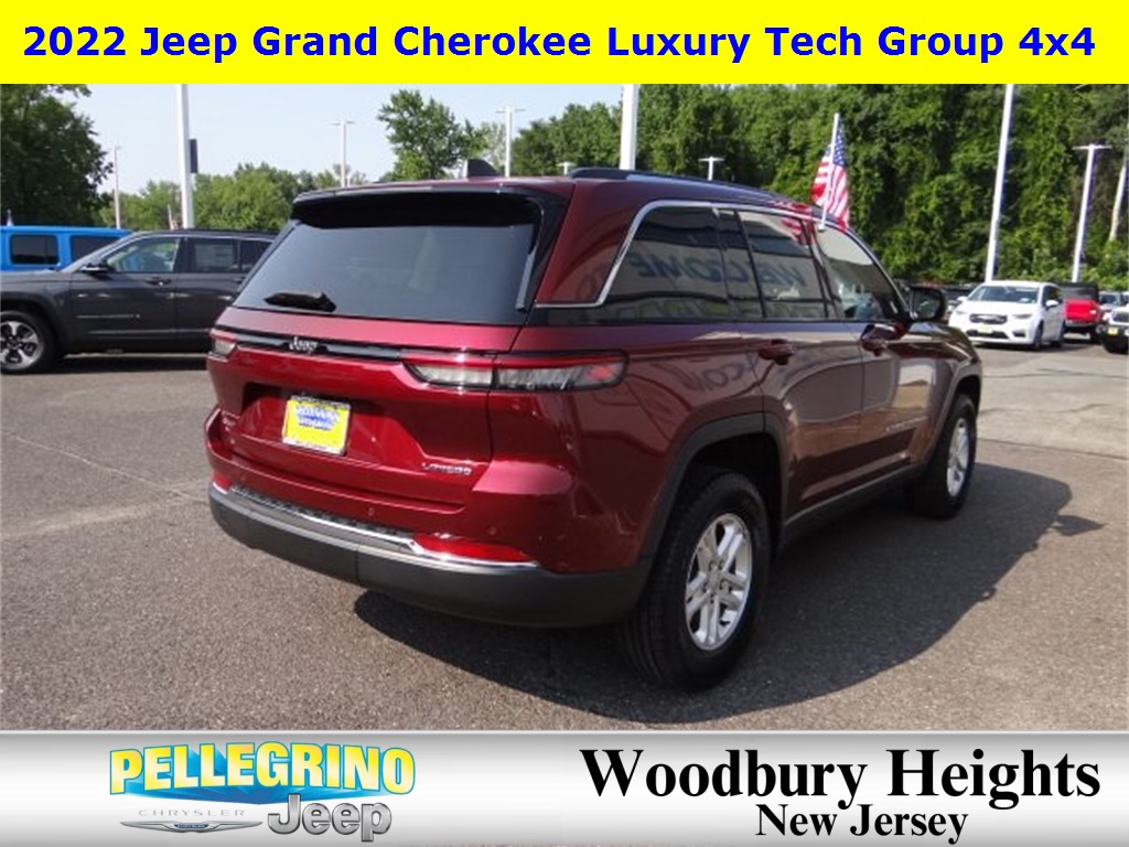 2022 Jeep Grand Cherokee Laredo photo 6