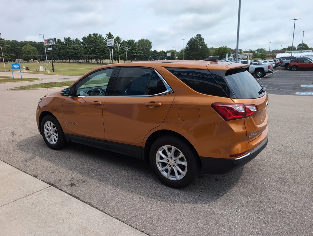 2018 Chevrolet Equinox LT photo 6