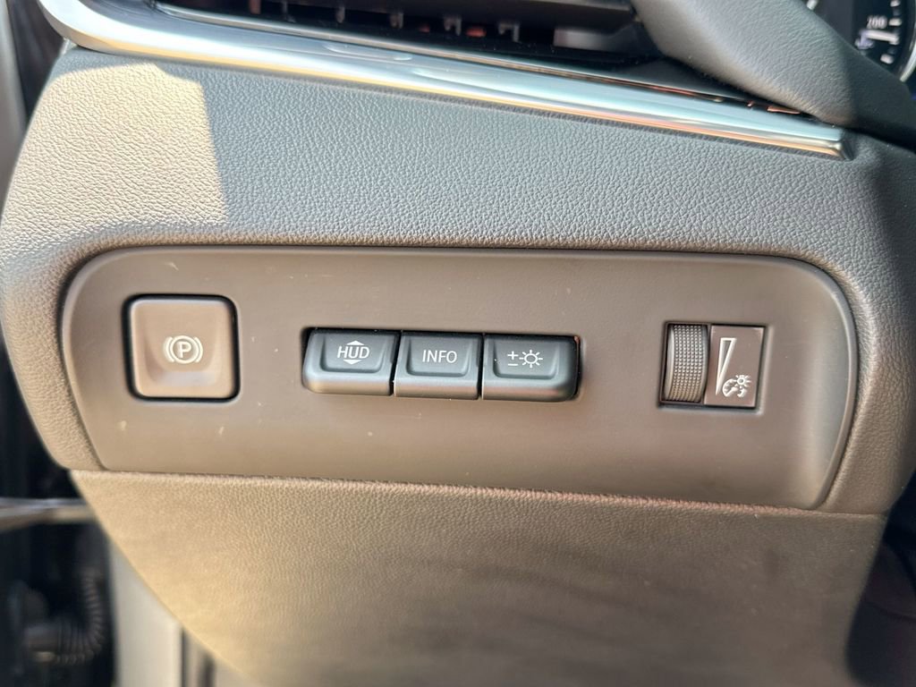 2023 Buick Enclave Avenir photo 18