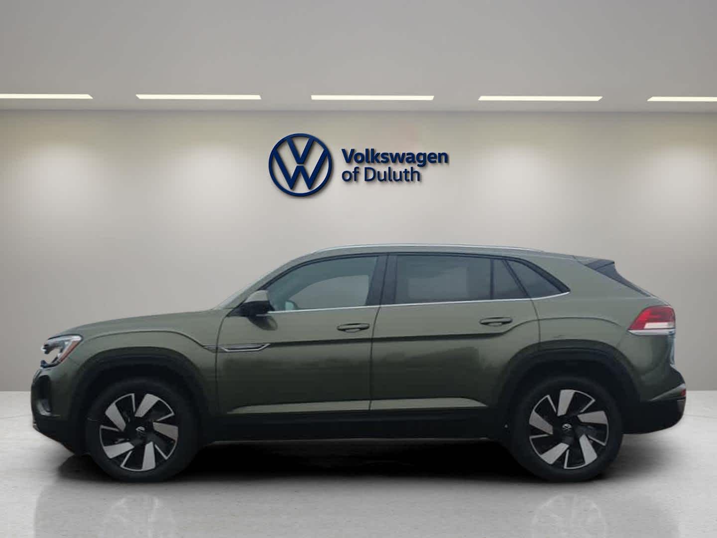 2026 Volkswagen Atlas Cross Sport SE Technology photo 2