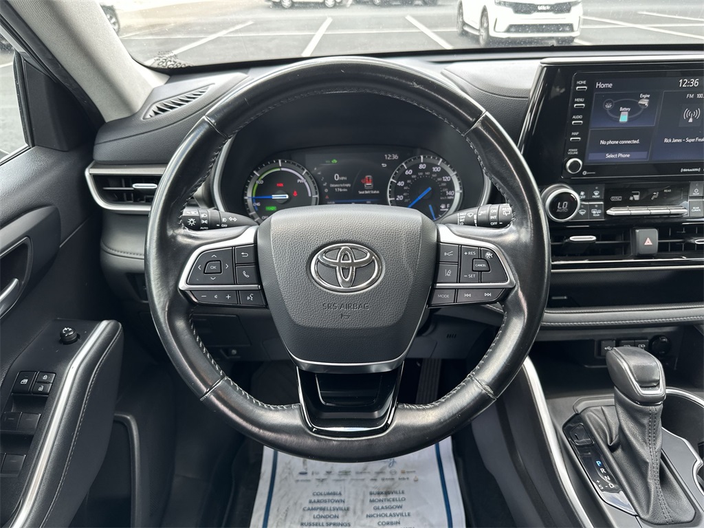 2021 Toyota Highlander Hybrid XLE photo 14