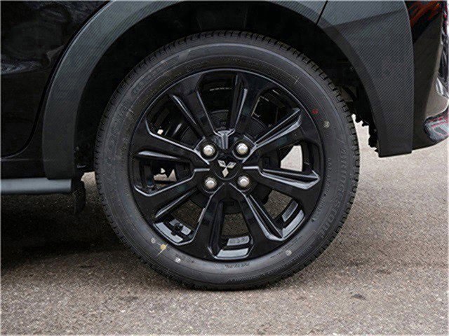 2024 Mitsubishi Mirage Black Edition photo 2