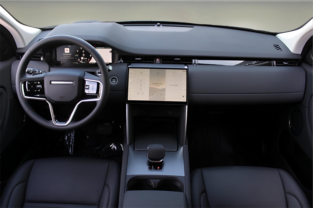2025 Land Rover Discovery Sport S photo 12
