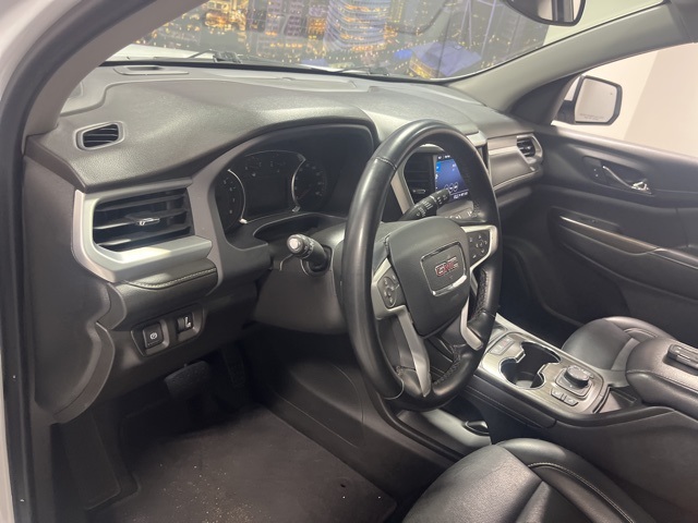 2023 Gmc Acadia SLT photo 9