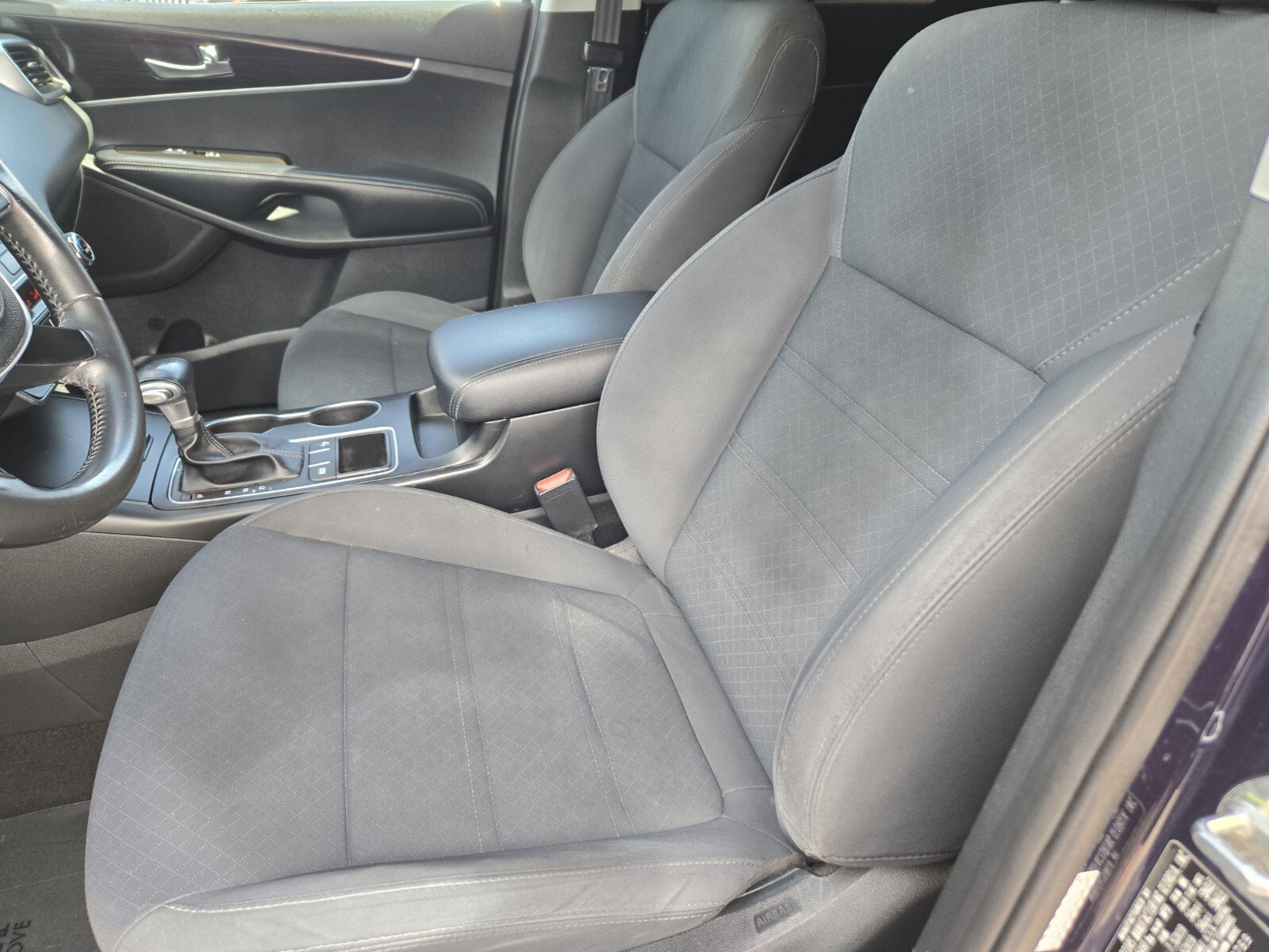 2019 Kia Sorento S V6 photo 19
