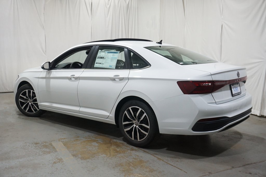 2025 Volkswagen Jetta 1.5T SE photo 7