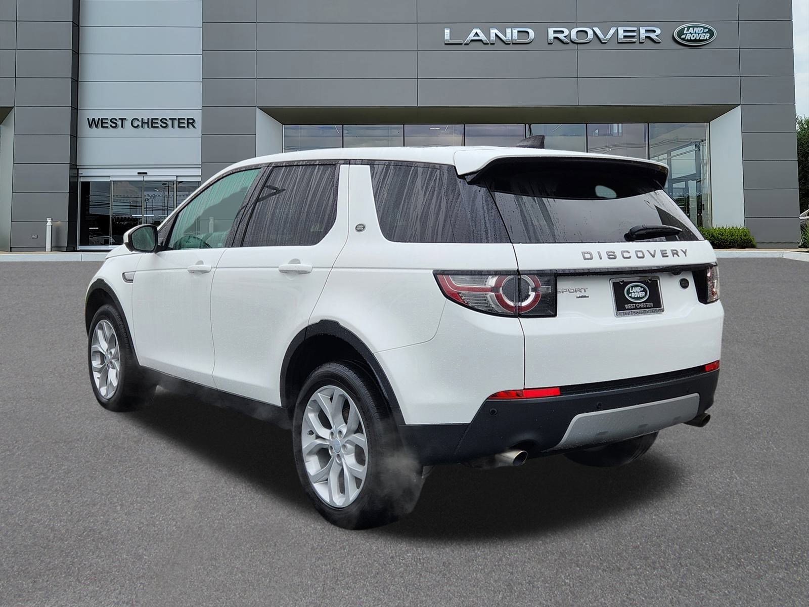 2019 Land Rover Discovery Sport HSE photo 2