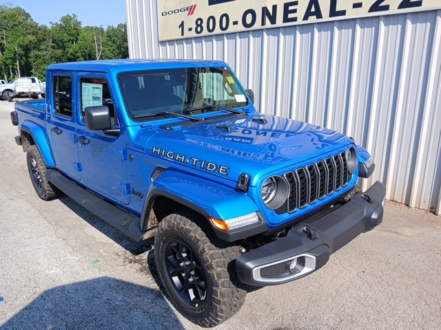 2025 Jeep Gladiator High Tide's photo