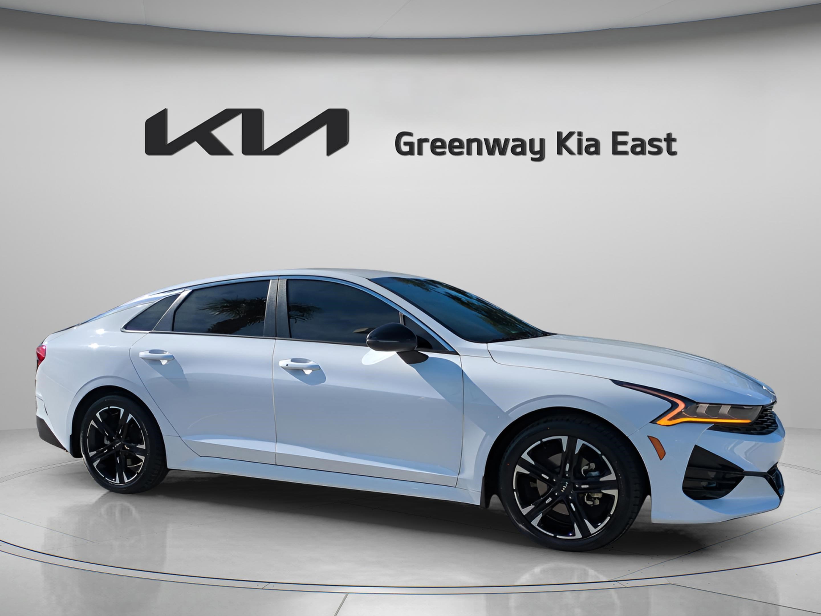 2023 Kia K5 GT-Line's photo