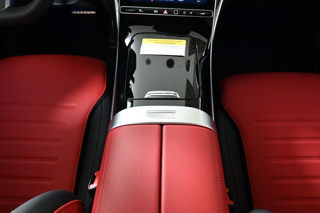 2025 Mercedes Benz C 300 4MATIC photo 18