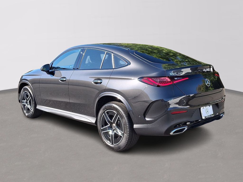 2026 Mercedes Benz GLC 300 4MATIC photo 4