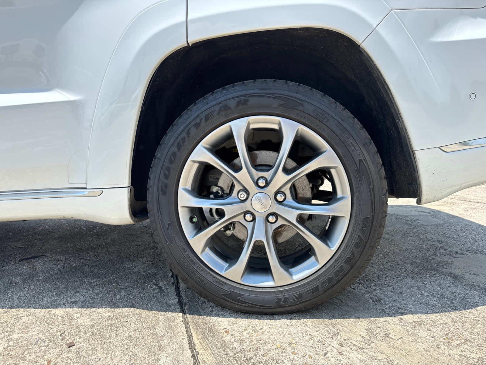 2021 Jeep Grand Cherokee Summit photo 15