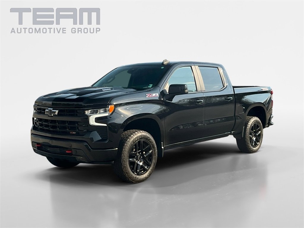 2023 Chevrolet Silverado 1500 LT Trail Boss photo 3