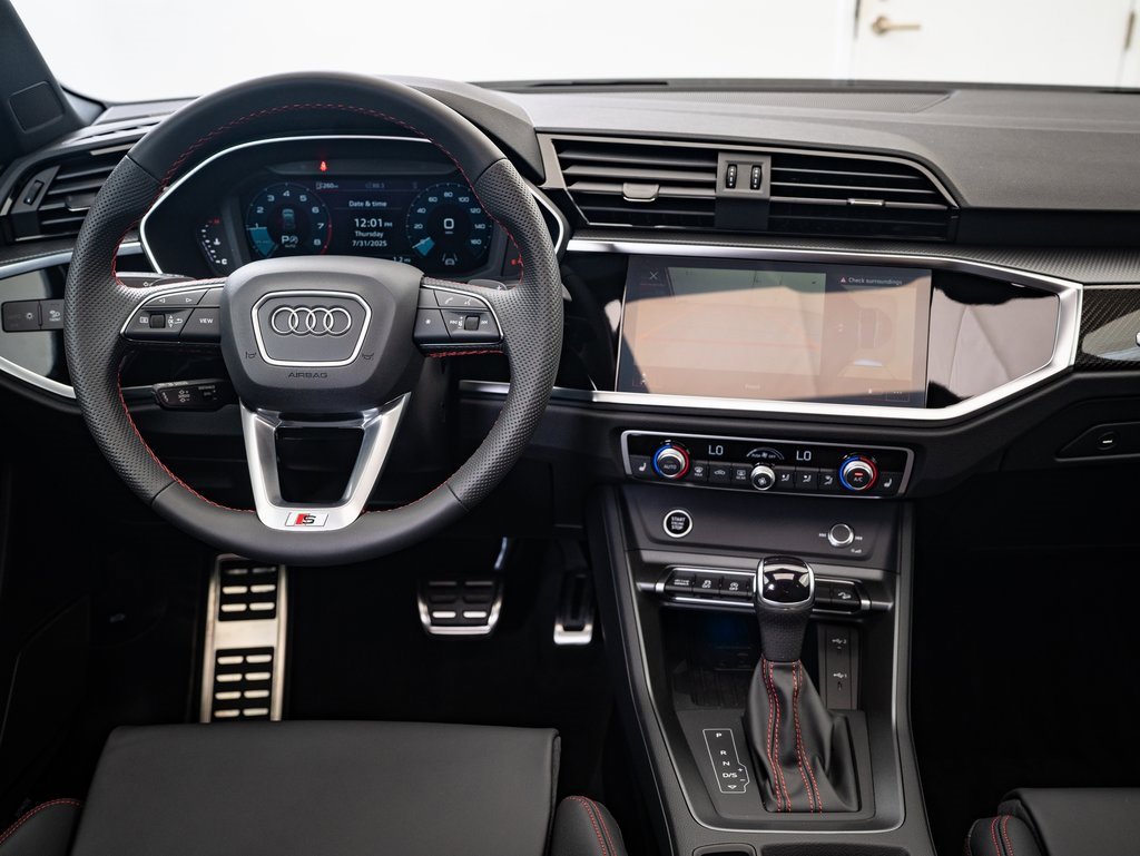 2025 Audi Q3 45 TFSI S line Premium Plus photo 28