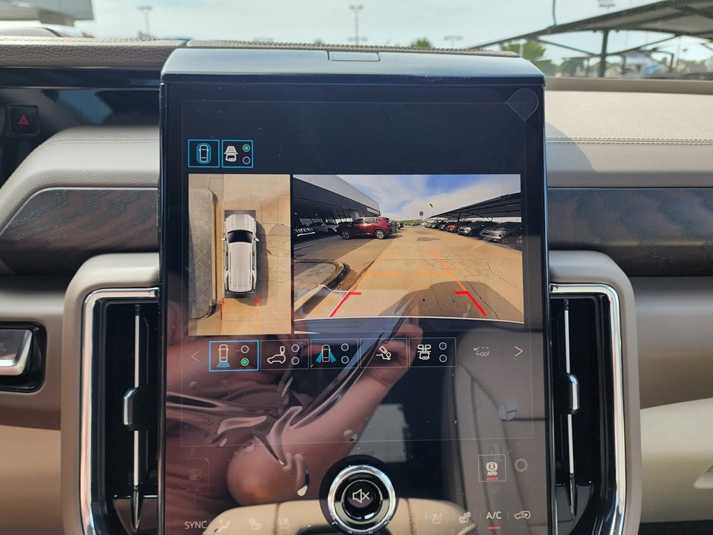 2026 Gmc Yukon Denali photo 28