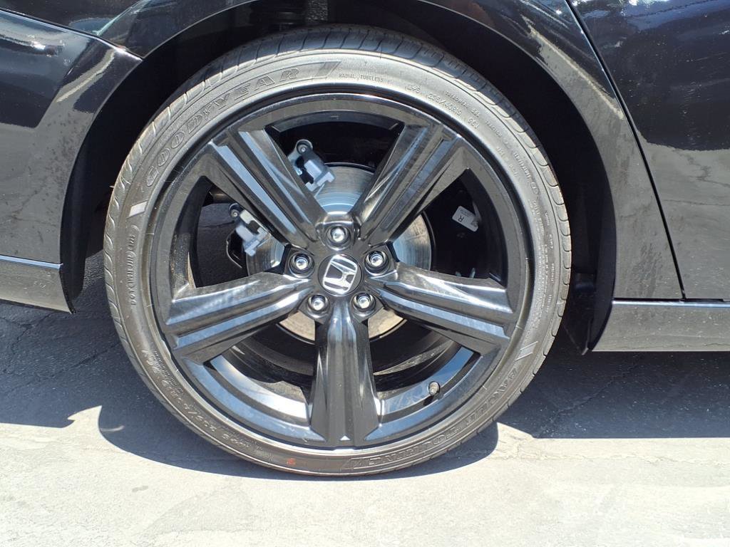 2025 Honda Accord Hybrid Sport-L photo 8