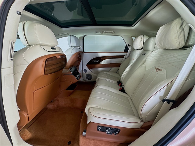 2023 Bentley Bentayga EWB Azure First Edition photo 23