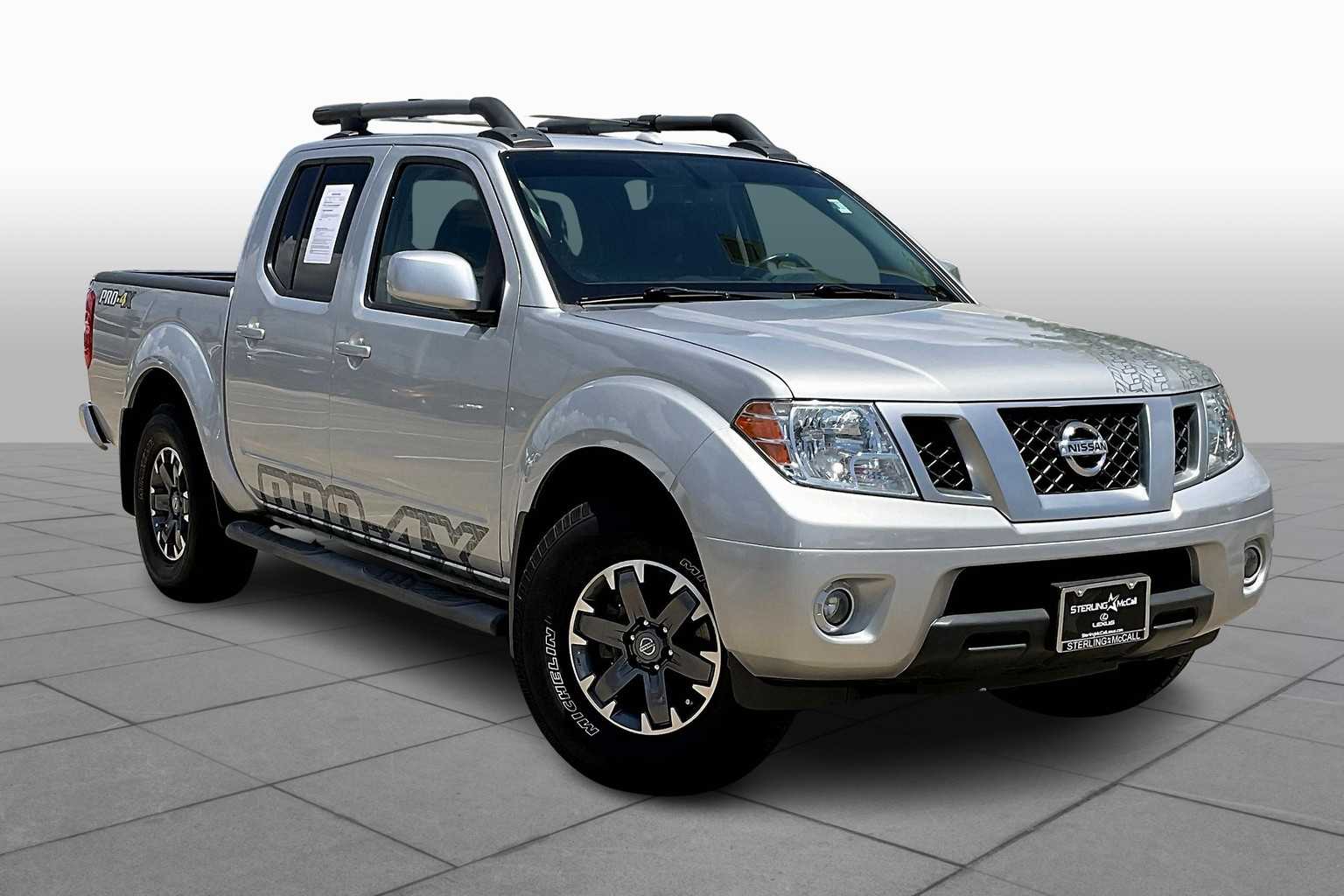 2021 Nissan Frontier PRO-4X photo 3