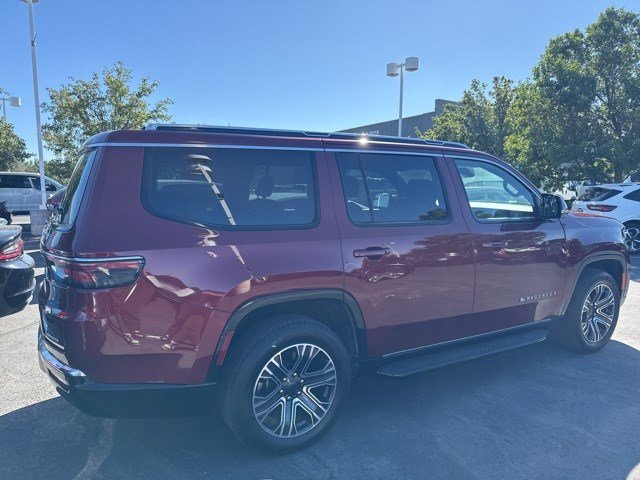 2024 Jeep Wagoneer Series II photo 2