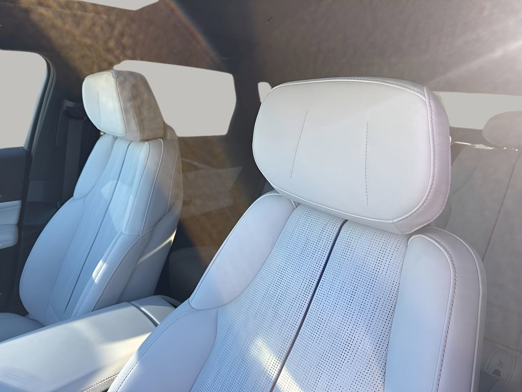 2025 Cadillac Lyriq Sport photo 27