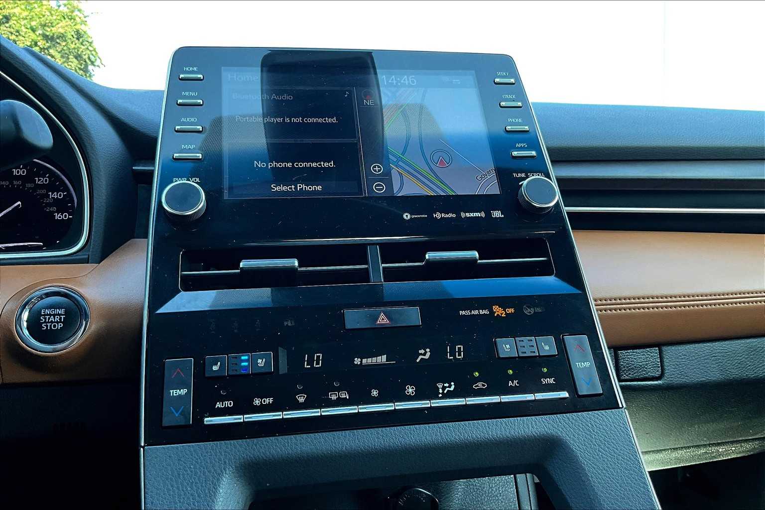 2020 Toyota Avalon Limited photo 33