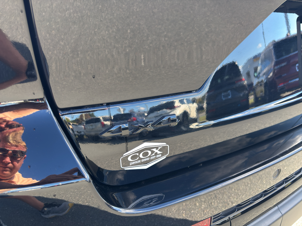 2023 Jeep Grand Cherokee Limited photo 9