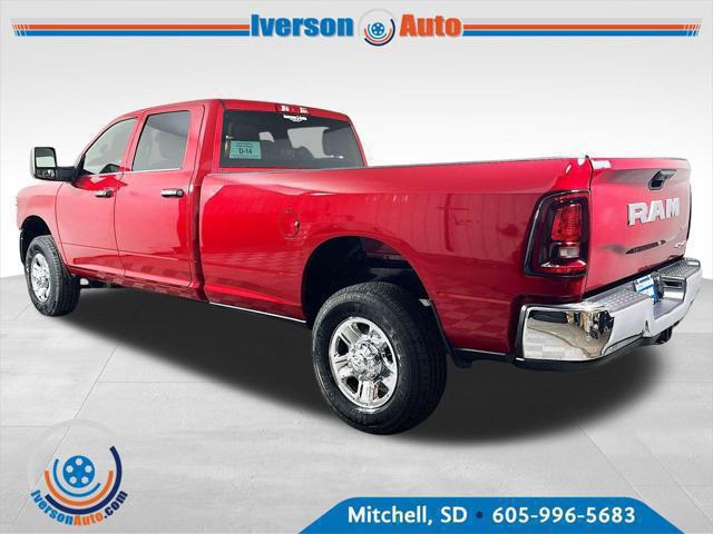 2025 Ram 2500 Tradesman photo 4