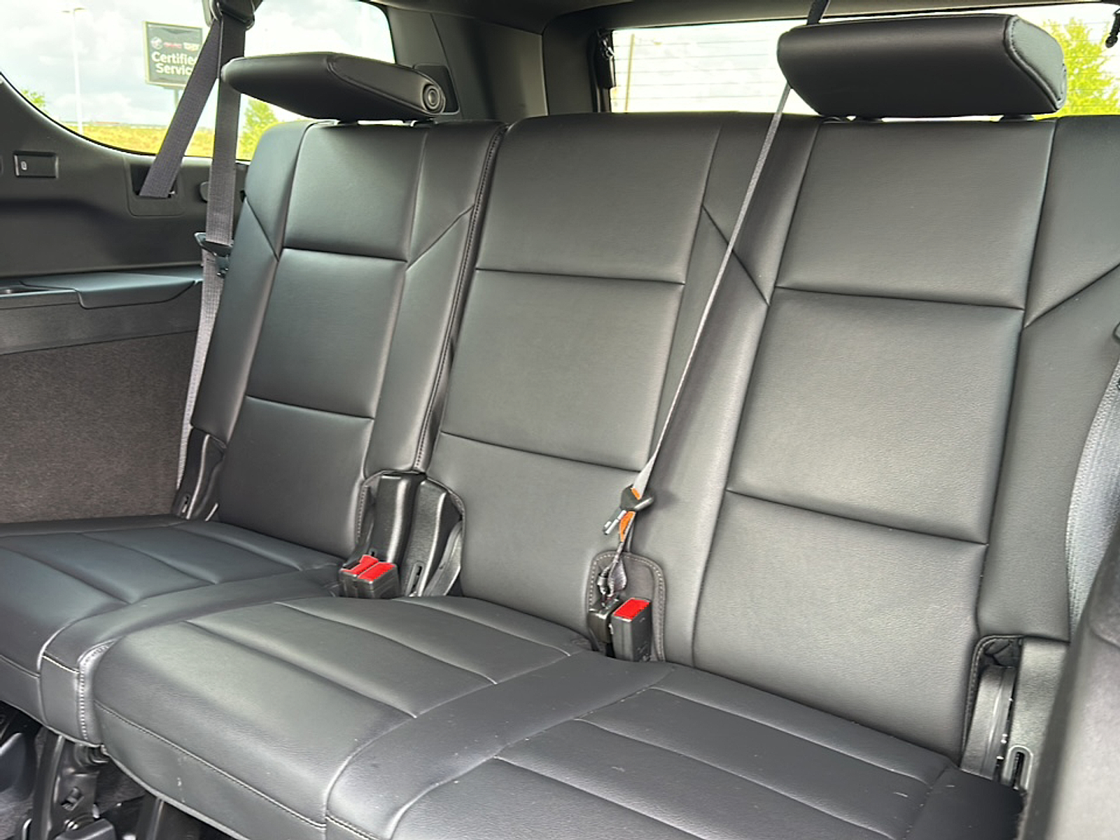 2024 Cadillac Escalade ESV Luxury photo 11