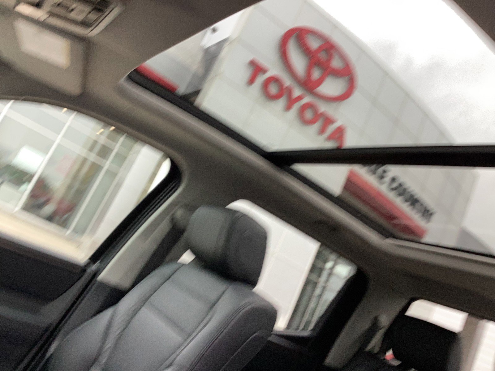 2024 Toyota Tundra Limited photo 17