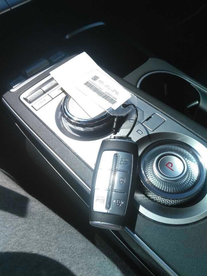 2025 Genesis GV70 2.5T photo 17