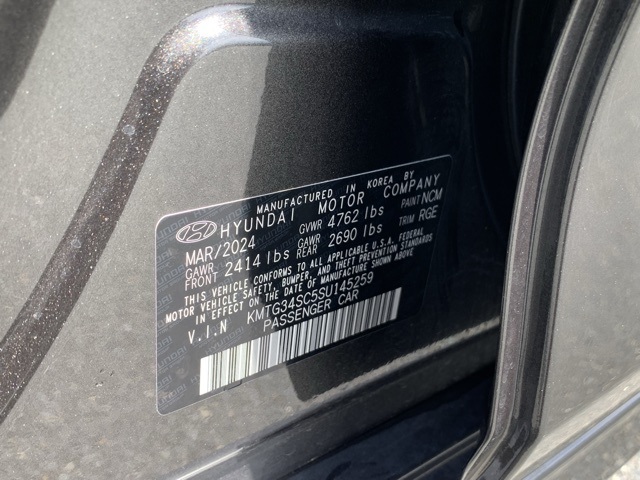 2025 Genesis G70 2.5T photo 42