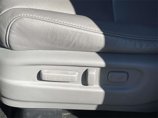 2022 Honda Pilot Elite photo 12