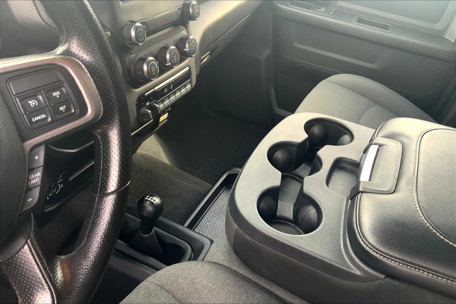 2021 Ram 2500 Tradesman photo 13