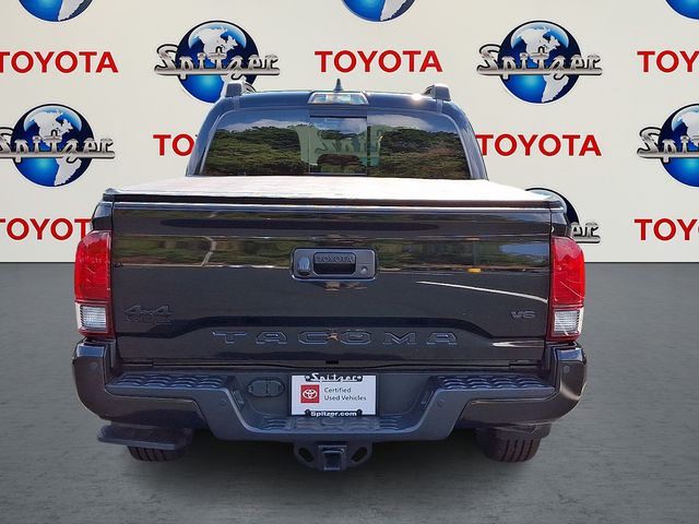 2022 Toyota Tacoma SR5 V6 photo 2