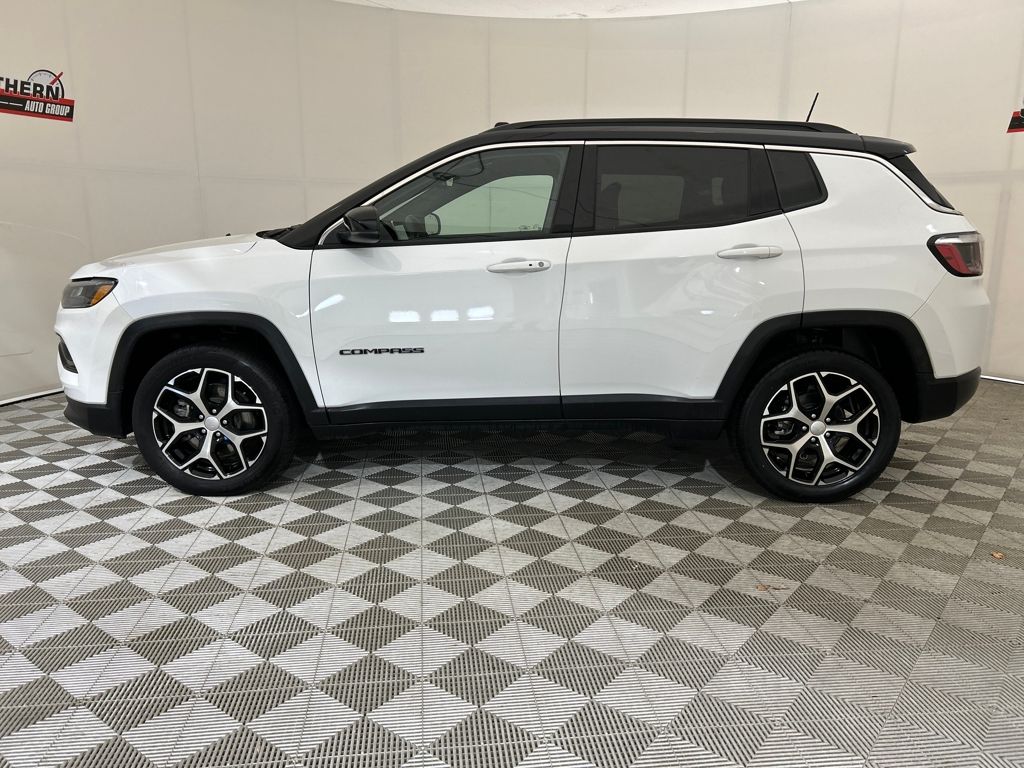 2024 Jeep Compass Limited photo 2